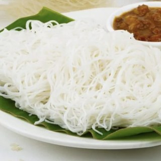 Instant Idiyappam - Thooyamalli